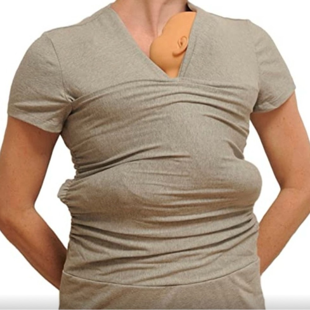 Vija Grey Skin to Skin Kangaroo Short Sleeve top, size XL